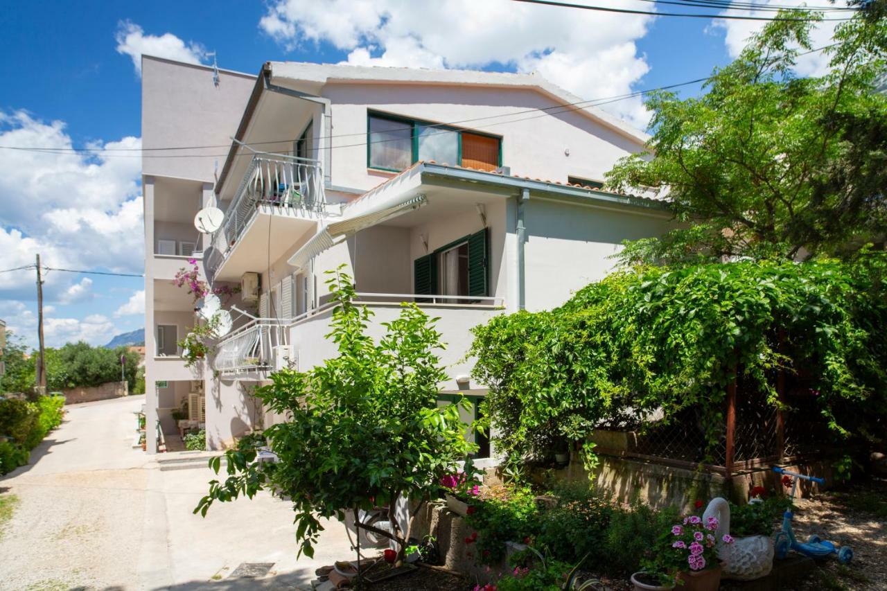 Apartman Pjero 3+2 Makarska Exterior foto